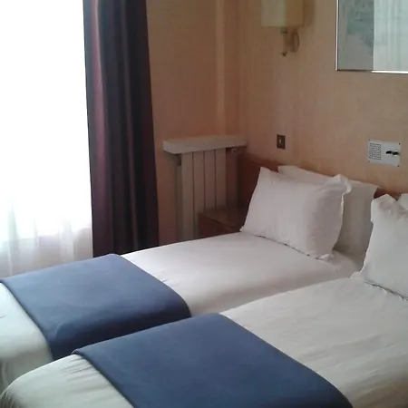 Crystal Hotel 3*