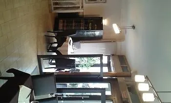 Hotel Crystal Levallois-Perret